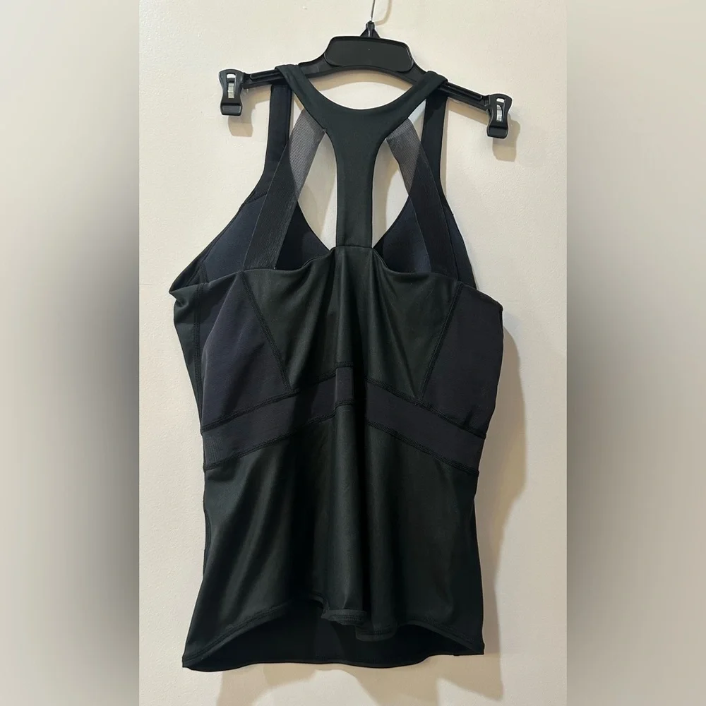 Nike Women's Black Sports Tank Top Size M - Picture 3 of 4